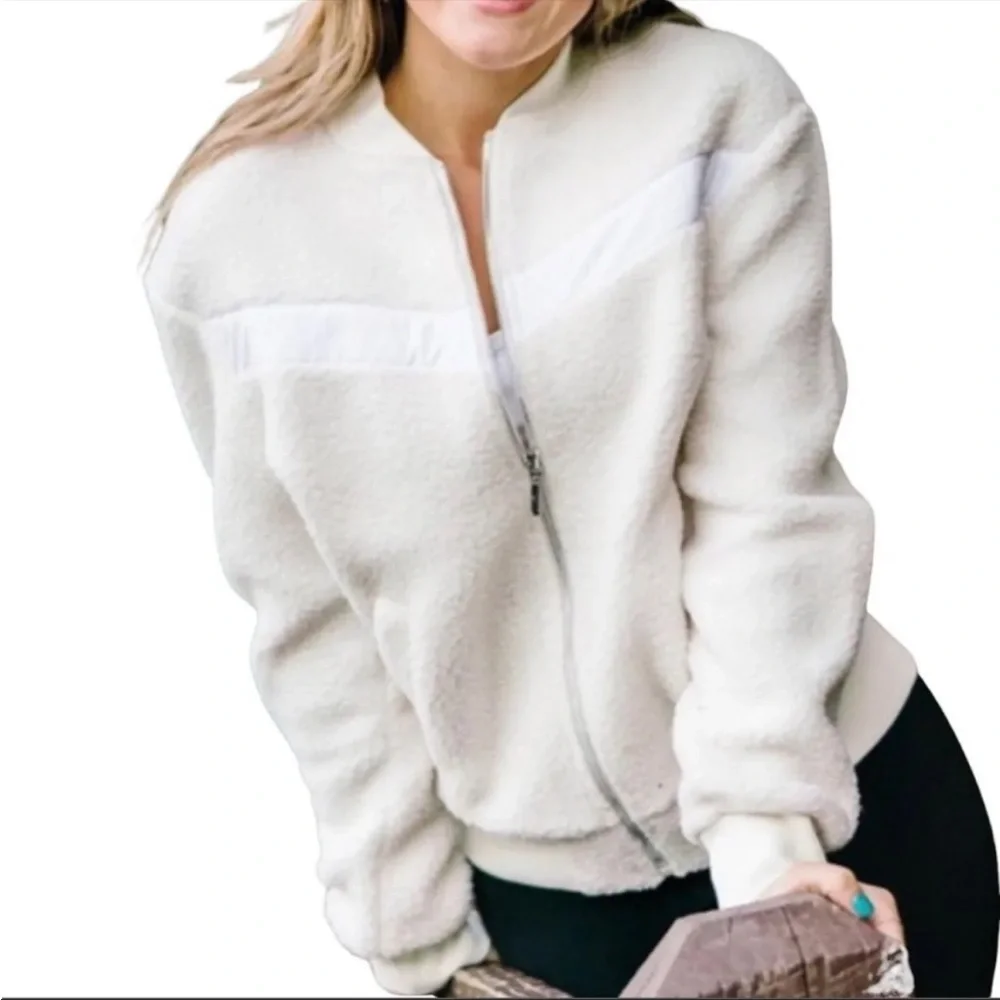 Zyia Active Flying V Sherpa Jacket Varsity Zip Cream White Fleece Bomber Medium - Picture 3 of 8